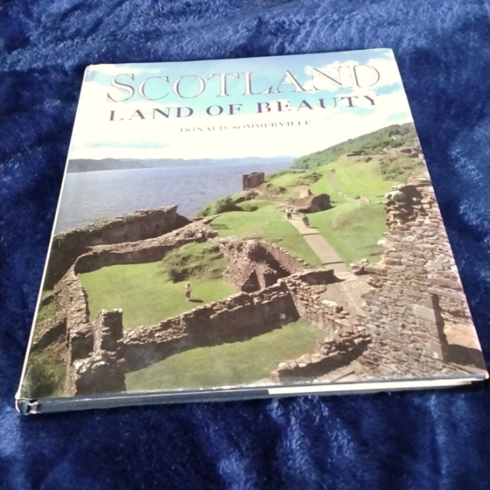 2 FOR $15 BUNDLE Vintage Books Scotland Land of Beauty Donald Sommerville